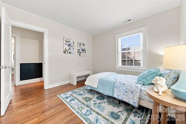 312 Sharon Avenue NW, Lenoir, NC 28645