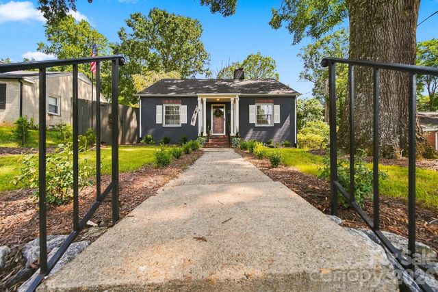 312 Sharon Avenue NW, Lenoir, NC 28645