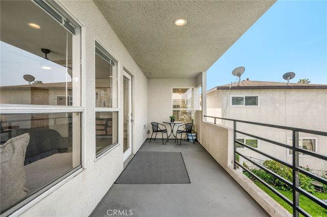 647 1st Place, Hermosa Beach, CA 90254