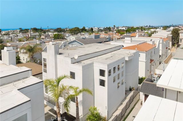 647 1st Place, Hermosa Beach, CA 90254