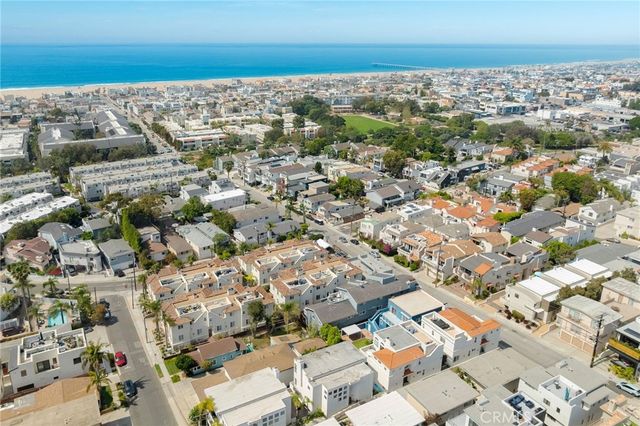 647 1st Place, Hermosa Beach, CA 90254