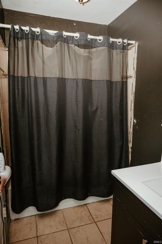 903 Wingra Court, Kokomo, IN 46902