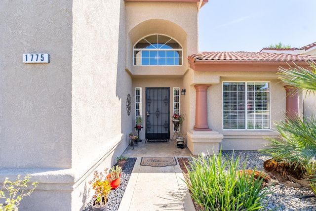 1775 E Cole Avenue, Fresno, CA 93720