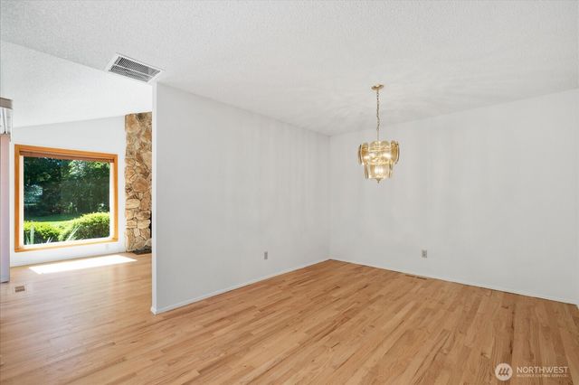 4818 354th Avenue SE, Fall City, WA 98024