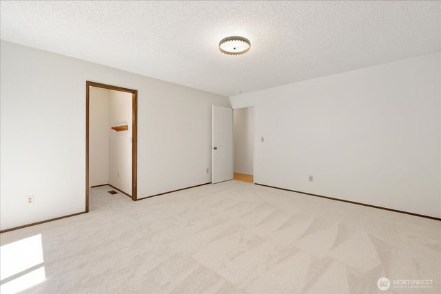 4818 354th Avenue SE, Fall City, WA 98024
