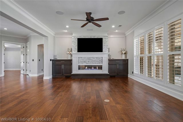 8331 Howard Hill Road, Fort Smith, AR 72916