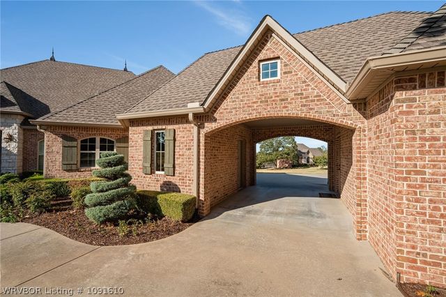 8331 Howard Hill Road, Fort Smith, AR 72916