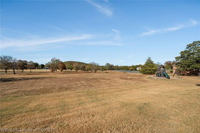 8331 Howard Hill Road, Fort Smith, AR 72916