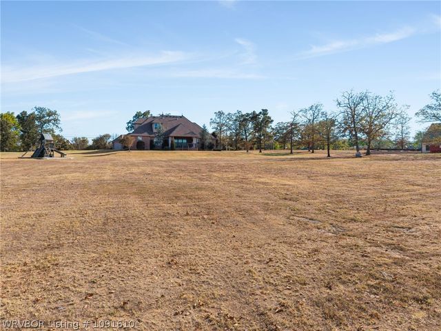 8331 Howard Hill Road, Fort Smith, AR 72916