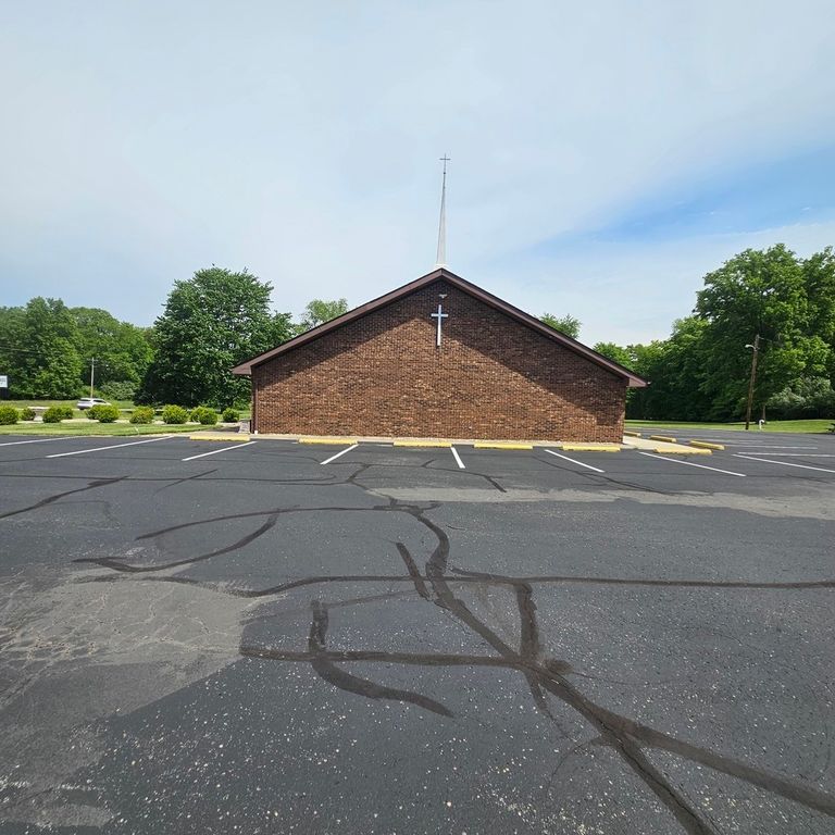 Image 7 of property listing at 1000 N 42nd Street, Mt Vernon, IL 62864