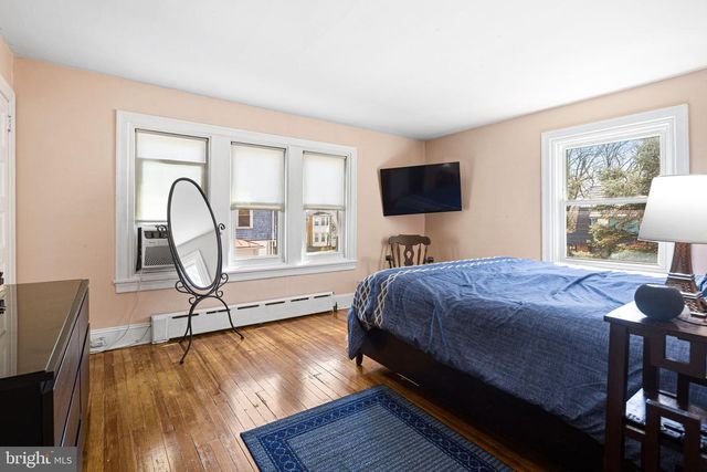 81 PRICE AVE, Lansdowne, PA 19050