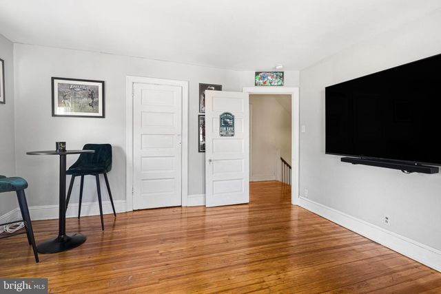 81 PRICE AVE, Lansdowne, PA 19050