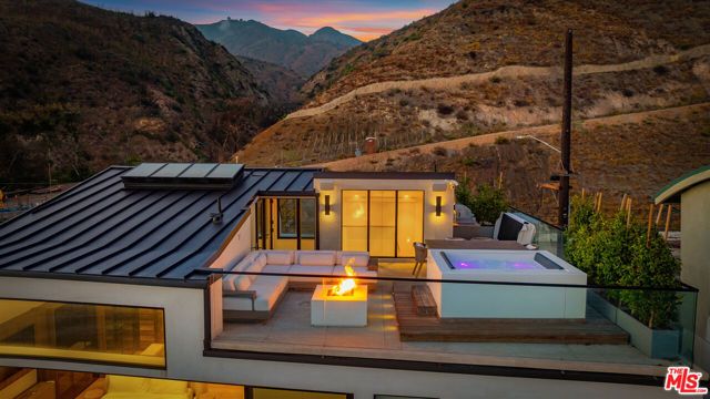 18954 Pacific Coast Highway, Malibu, CA 90265