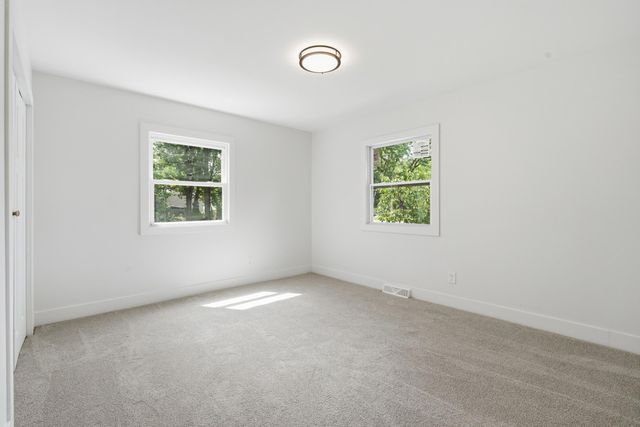 3707 W 121st Avenue, Crown Point, IN 46307