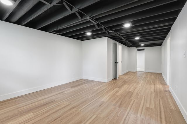 3707 W 121st Avenue, Crown Point, IN 46307