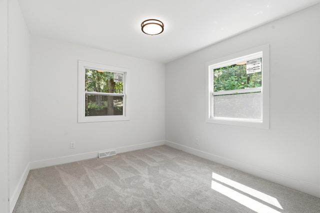 3707 W 121st Avenue, Crown Point, IN 46307
