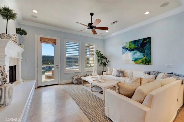 6572 Beachview Drive, Huntington Beach, CA 92648