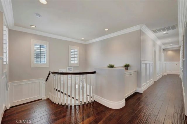 6572 Beachview Drive, Huntington Beach, CA 92648