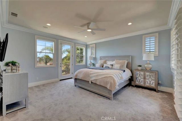 6572 Beachview Drive, Huntington Beach, CA 92648
