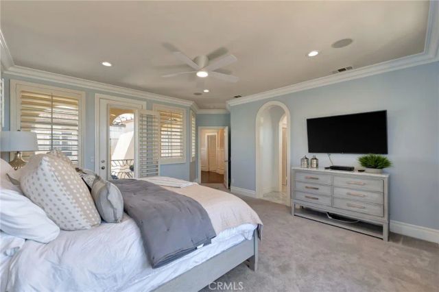 6572 Beachview Drive, Huntington Beach, CA 92648