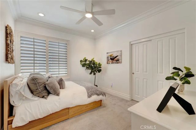 6572 Beachview Drive, Huntington Beach, CA 92648