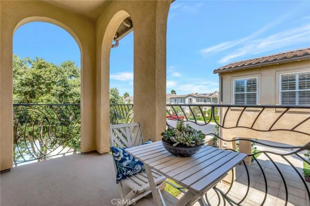 6572 Beachview Drive, Huntington Beach, CA 92648