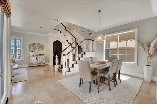 6572 Beachview Drive, Huntington Beach, CA 92648