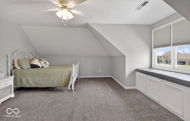 6177 W Broken Arrow Court, New Palestine, IN 46163