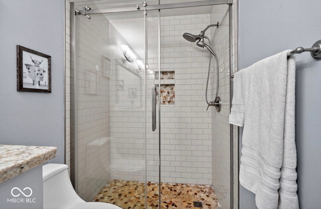 6177 W Broken Arrow Court, New Palestine, IN 46163