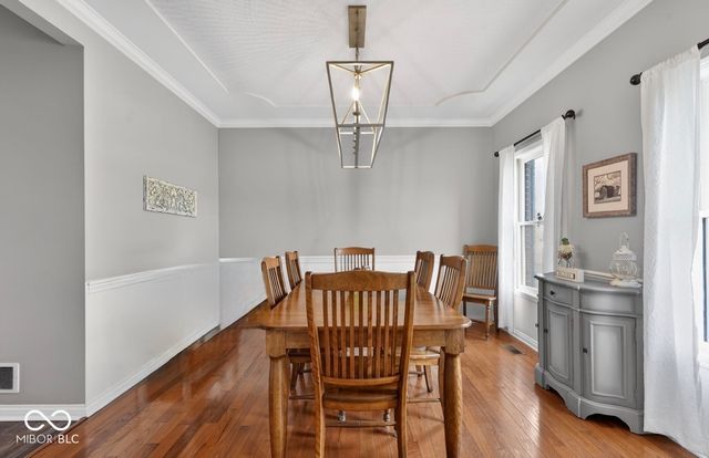 6177 W Broken Arrow Court, New Palestine, IN 46163