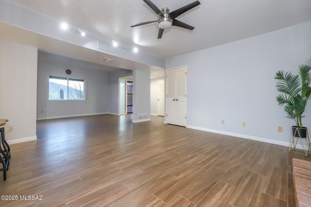 3220 W Westridge Avenue, Tucson, AZ 85745