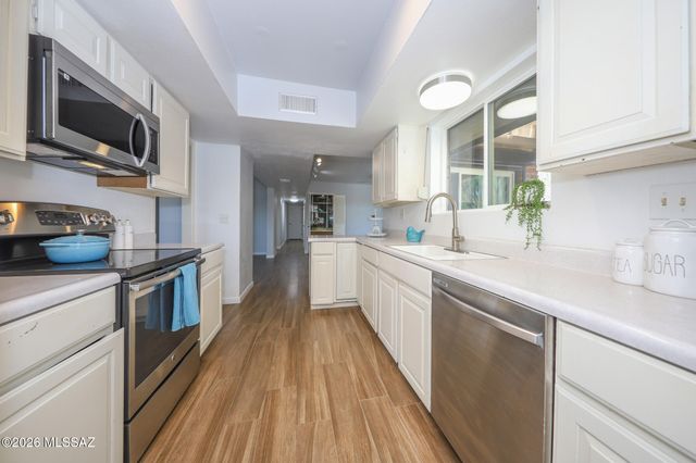 3220 W Westridge Avenue, Tucson, AZ 85745