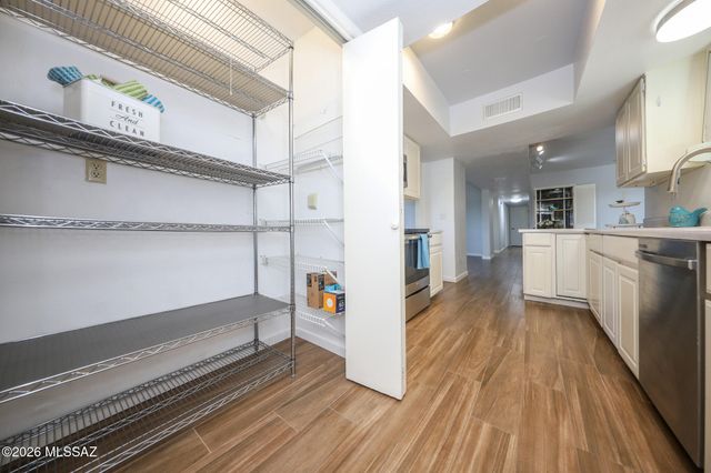 3220 W Westridge Avenue, Tucson, AZ 85745