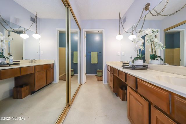 3220 W Westridge Avenue, Tucson, AZ 85745