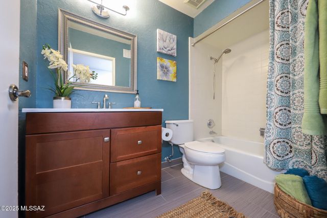 3220 W Westridge Avenue, Tucson, AZ 85745