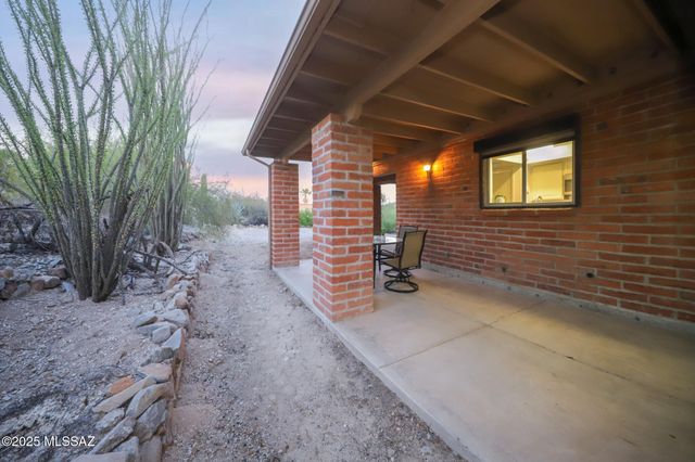 3220 W Westridge Avenue, Tucson, AZ 85745