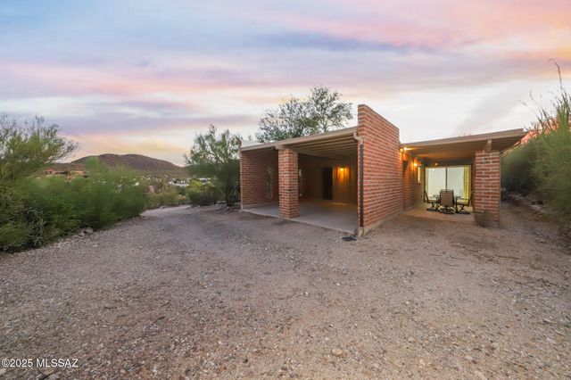 3220 W Westridge Avenue, Tucson, AZ 85745