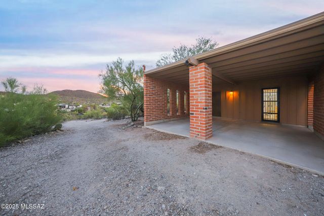 3220 W Westridge Avenue, Tucson, AZ 85745