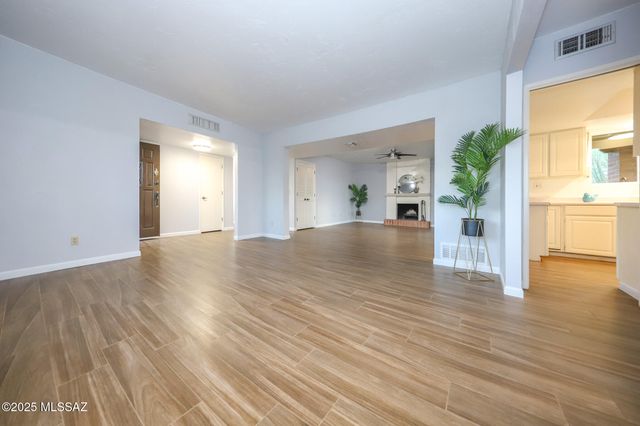 3220 W Westridge Avenue, Tucson, AZ 85745