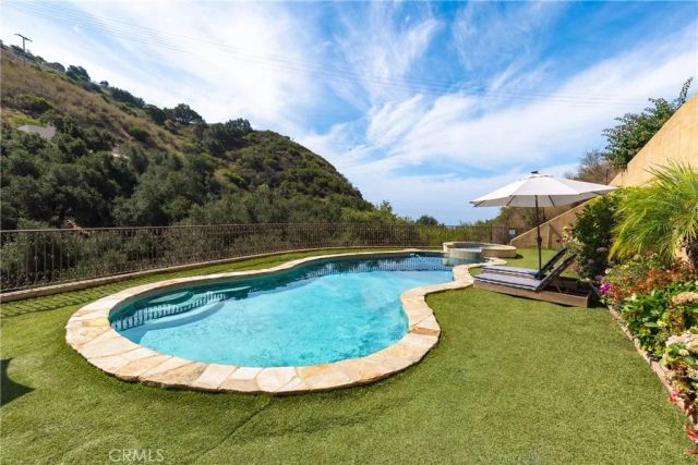 4322 Escondido Drive, Malibu, CA 90265