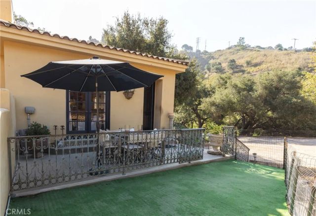 4322 Escondido Drive, Malibu, CA 90265