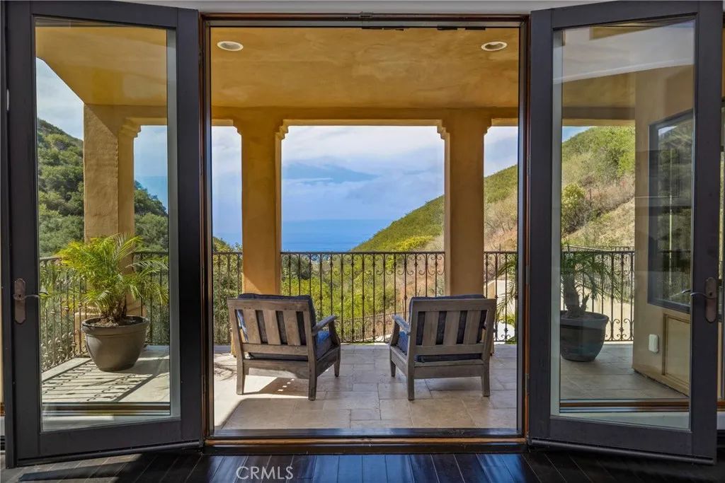 4322 Escondido Drive, Malibu, CA 90265