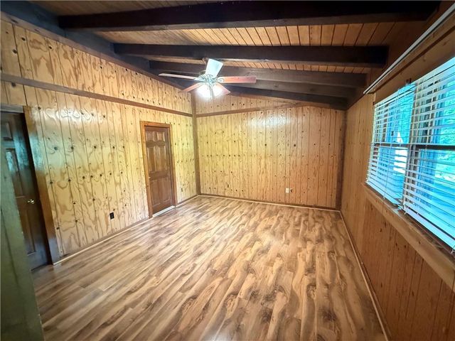 4707 Hilltop Drive NW, Acworth, GA 30101