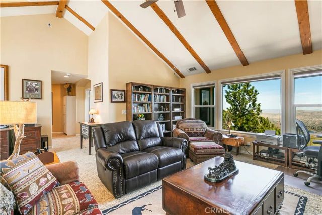 1251 Kodiak Drive, Lake Arrowhead, CA 92352