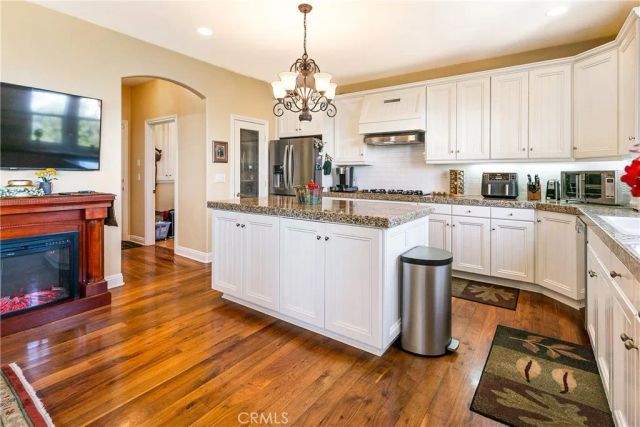 1251 Kodiak Drive, Lake Arrowhead, CA 92352