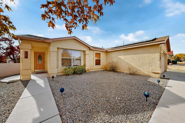 7072 Glen Hills Drive NE, Rio Rancho, NM 87144