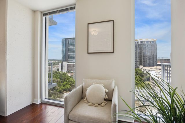 360 Nueces ST 1116, Austin, TX 78701