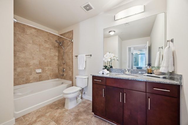 360 Nueces ST 1116, Austin, TX 78701