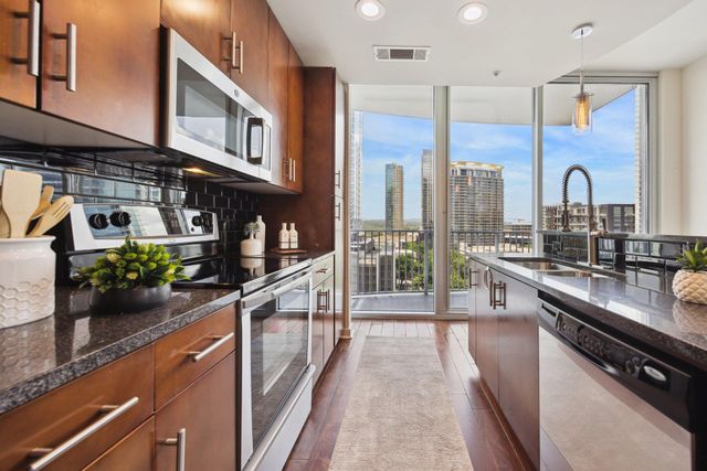 360 Nueces ST 1116, Austin, TX 78701