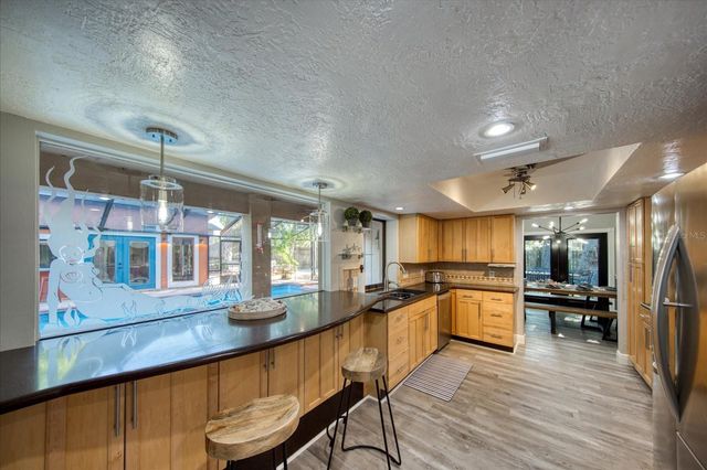 13703 OAK FOREST BOULEVARD N, Seminole, FL 33776